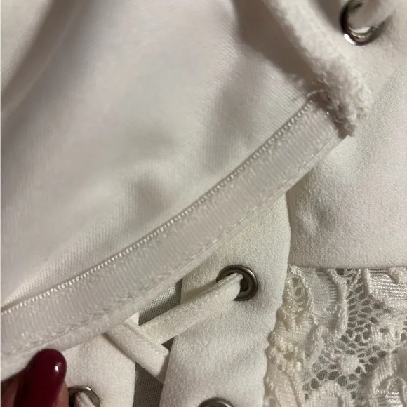 White Lace-Up Halter Bodysuit - Picture 6 of 15